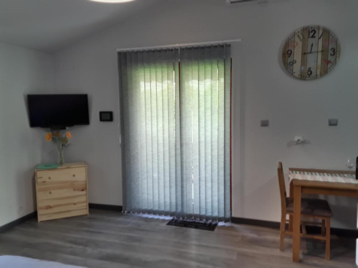רוביני Apartman Studio Erin מראה חיצוני תמונה
