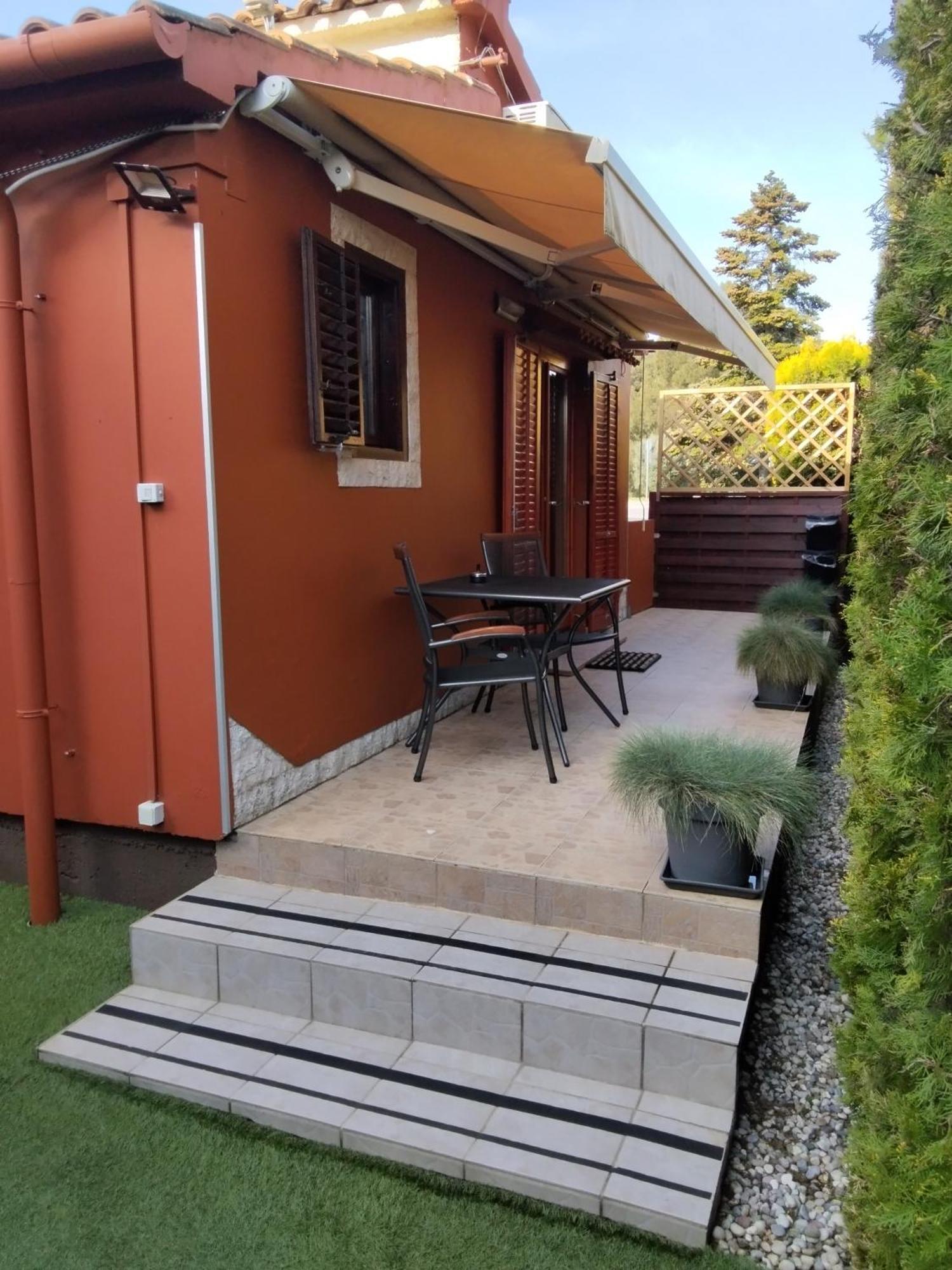רוביני Apartman Studio Erin מראה חיצוני תמונה